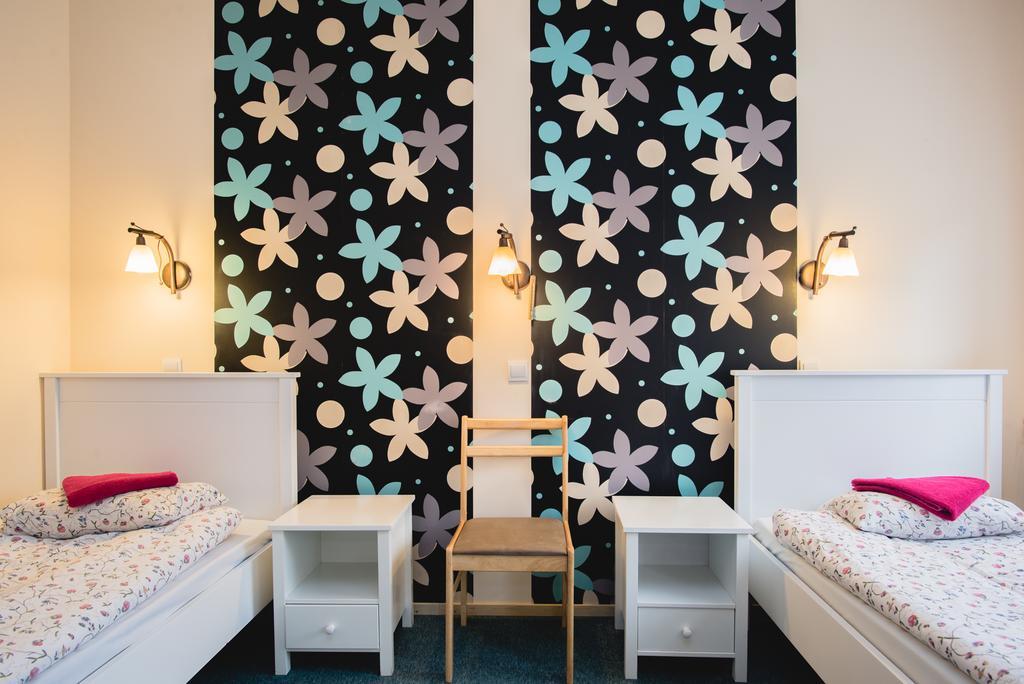Maria Hostel Valga Buitenkant foto