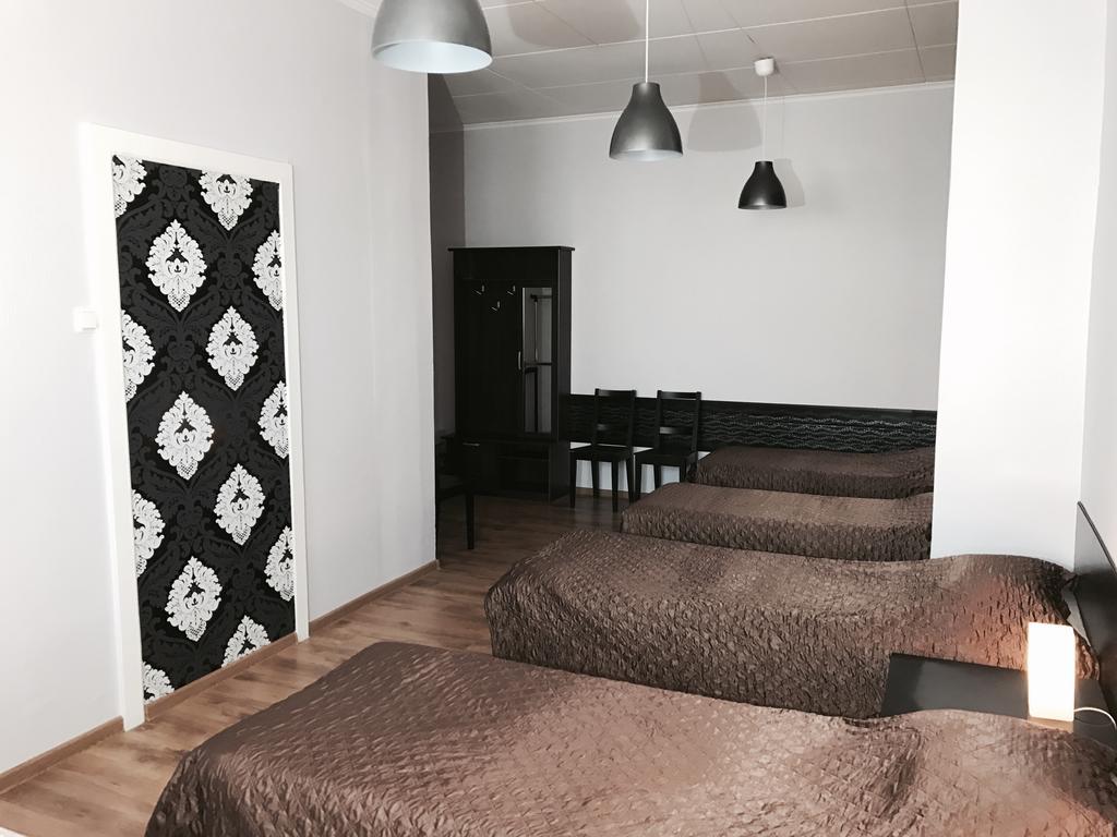 Maria Hostel Valga Buitenkant foto